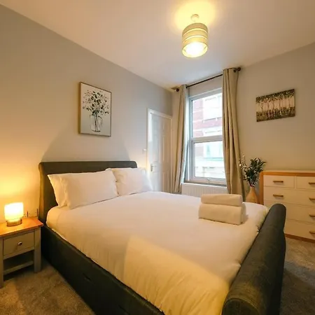 Raleigh 2 Bedroom Flat Апартаменты Бристоль