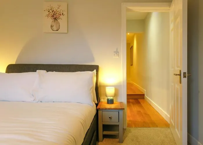 Raleigh 2 Bedroom Flat *